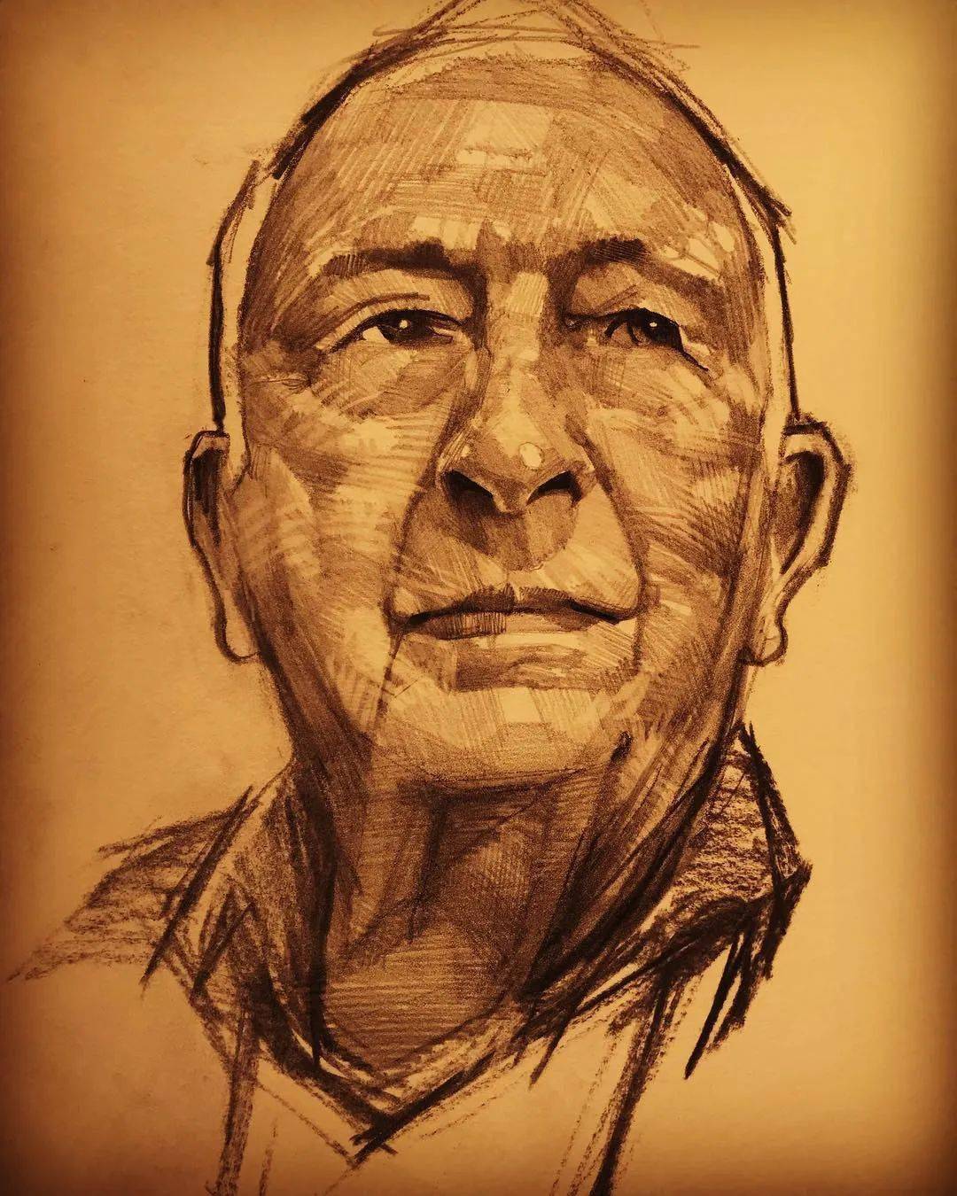 15年来一直专攻画素描人体凭借超强功底和绘画功底狂吸80万粉