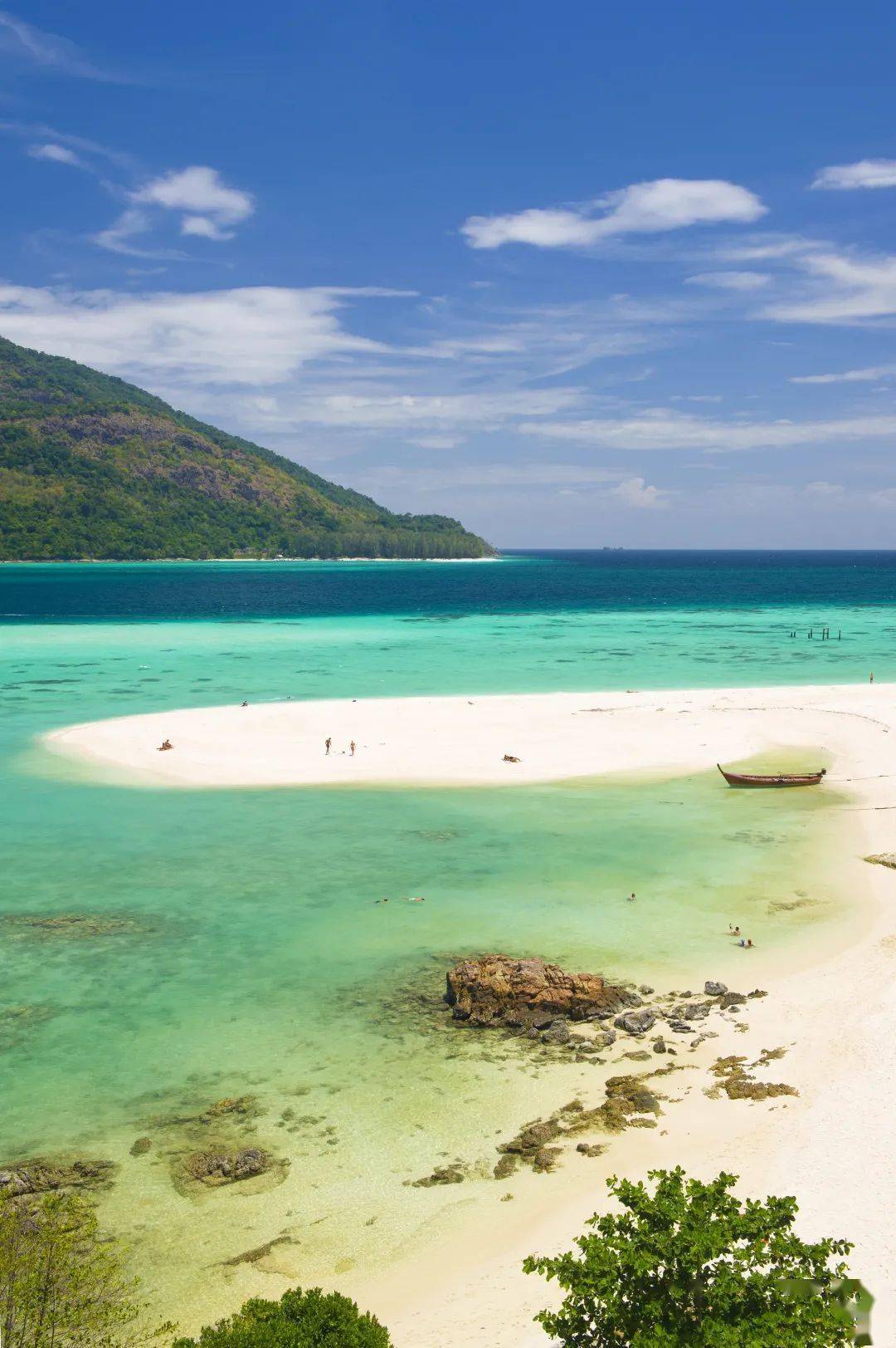 丽贝岛的静谧之境