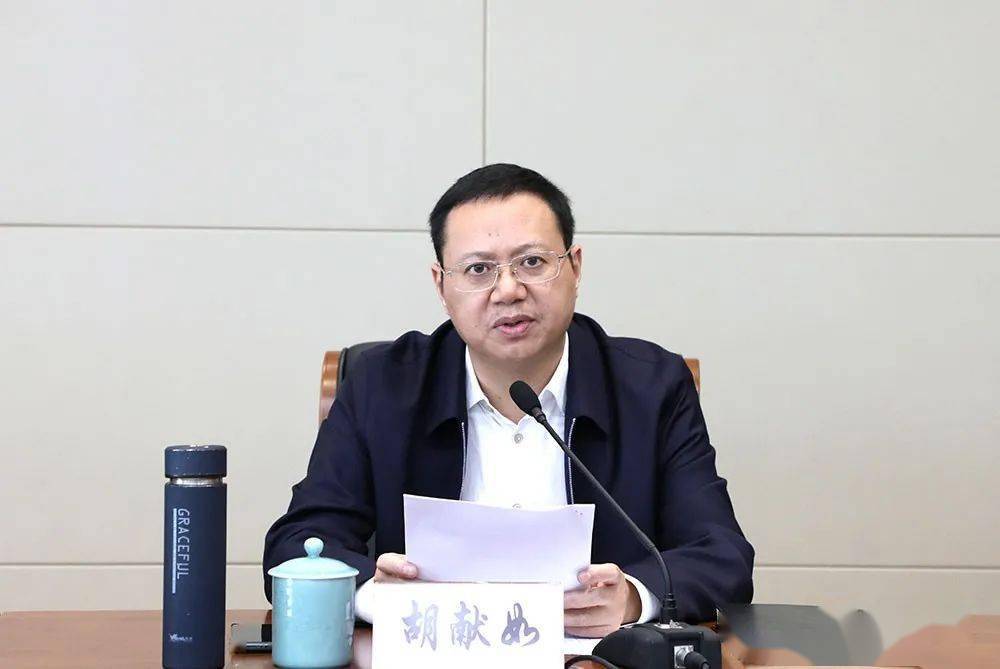 县领导吴青松,李见阳,阎昌远,章作飞,刘新民,黄立飞,王鹏,胡显平