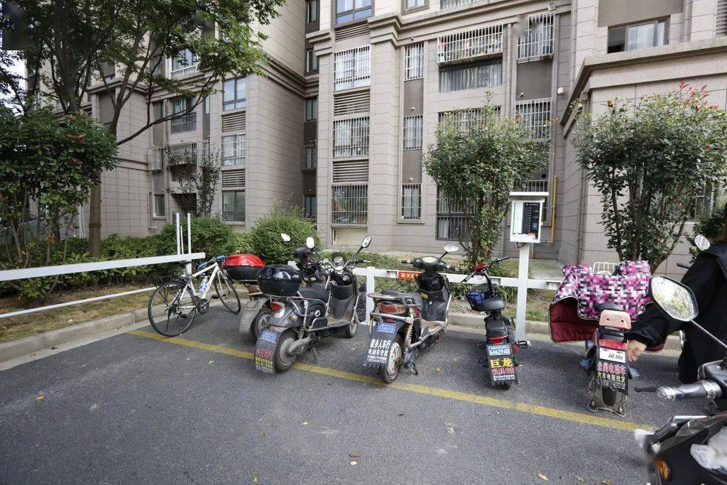 充电更方便!外冈这些小区新增150余套电瓶车充电桩