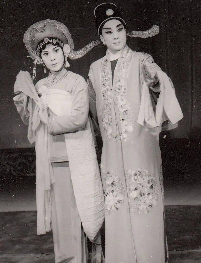 原来她是秦腔名丑晋福长的外孙女二