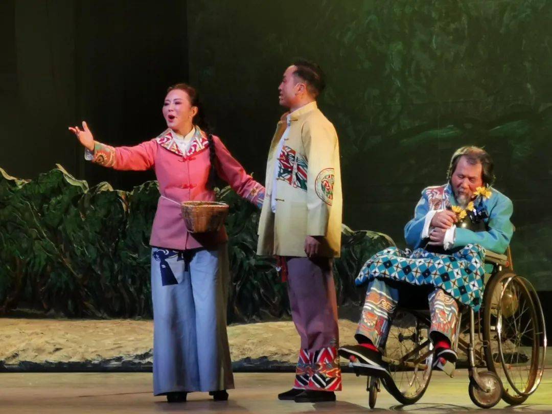 紫阳民歌剧"闹热"第九届陕西省艺术节 || 897聚焦_手机搜狐网