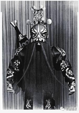 洪钟大吕"金·郝·侯"——侯喜瑞