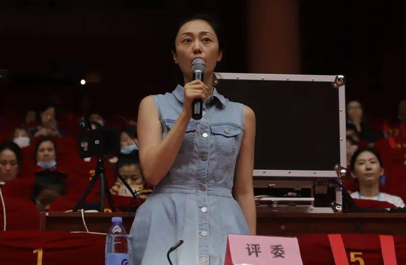 指导老师:李卓彧 老师