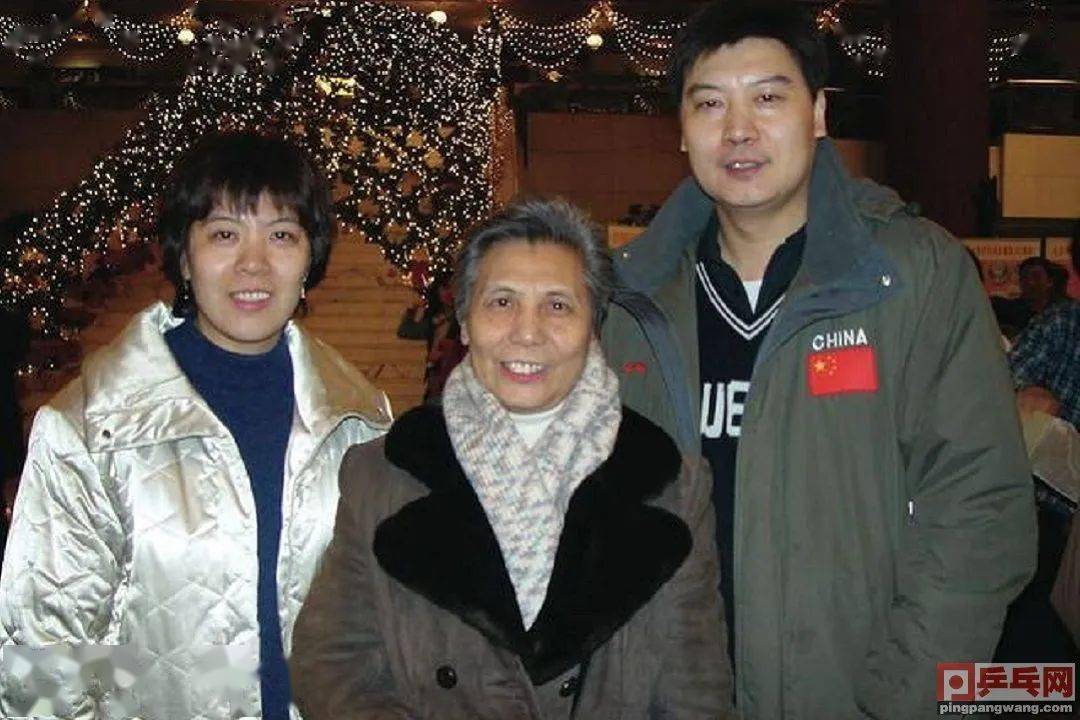 广东女将叶佩琼容国团回国效力的引路人功勋教练李隼的母亲