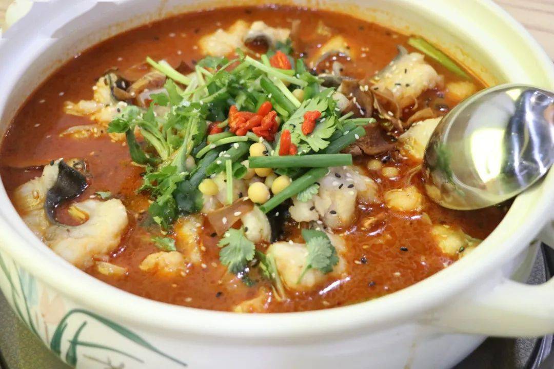 汤鲜味美,还没吃肉,汤都喝了三碗!_豆花鱼