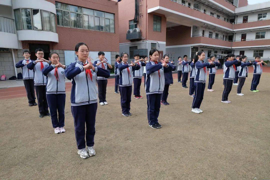 当然可以!在杨浦这所学校是一种时髦!_铁岭