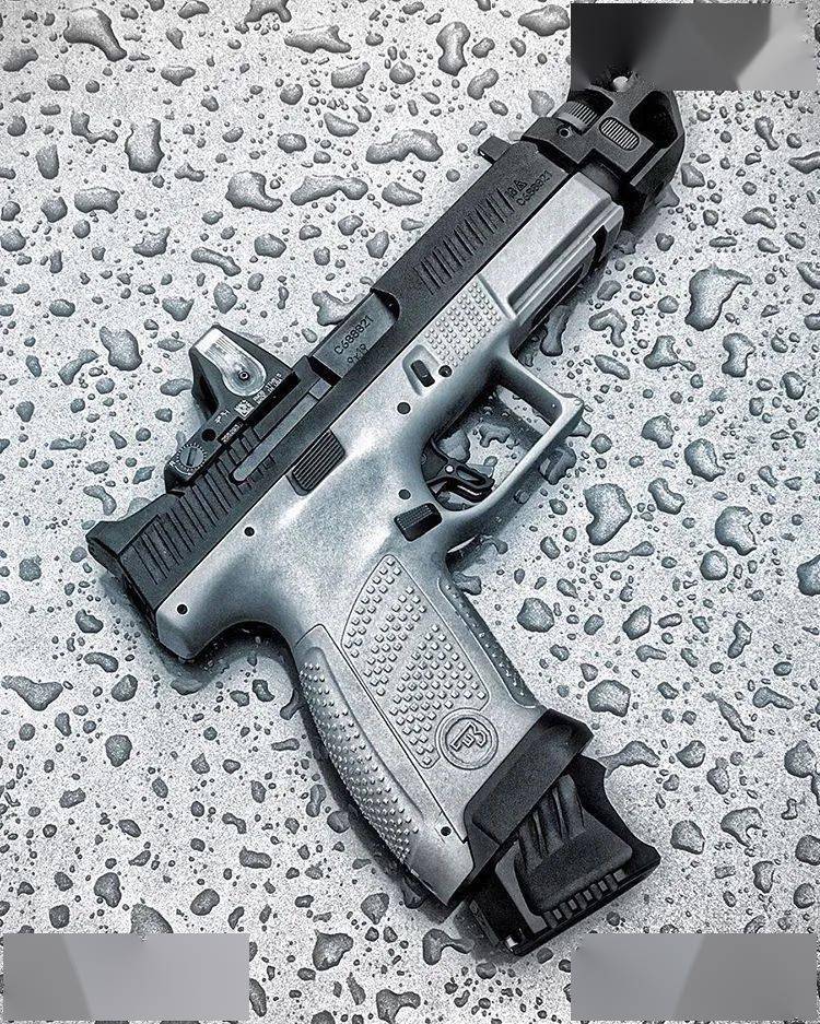 热度不减捷克cz公司p10c手枪美图欣赏