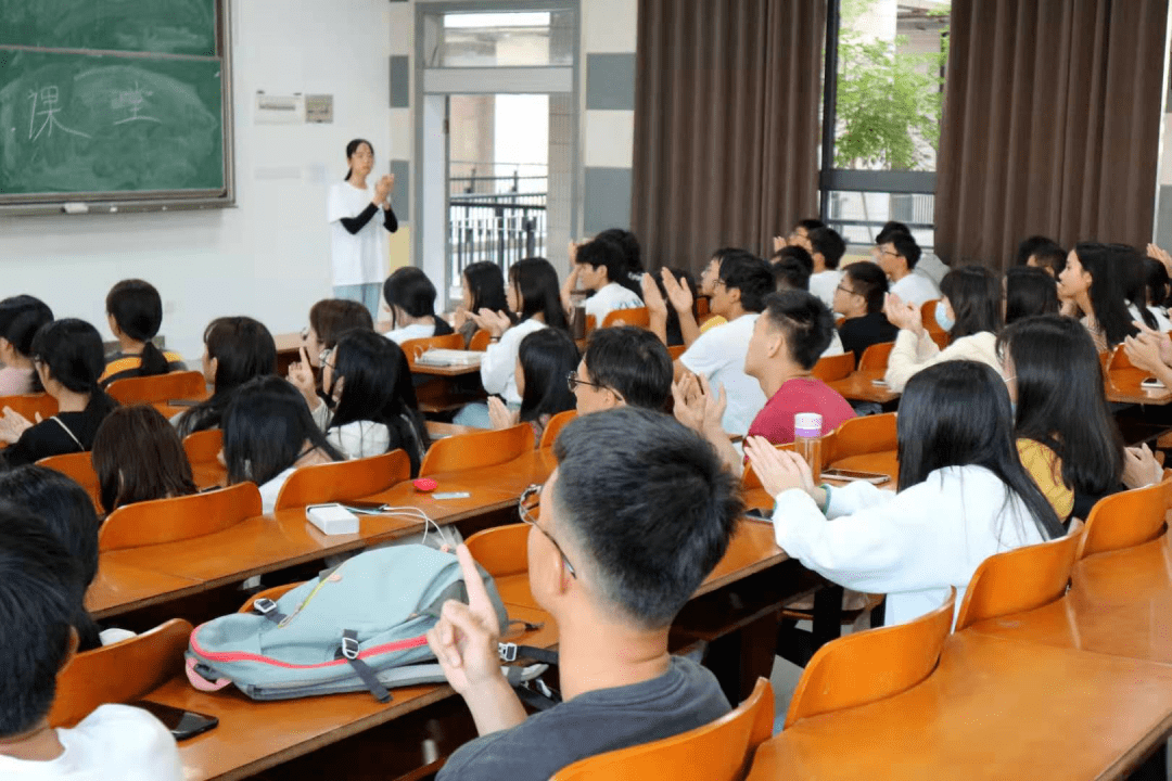 心扉手语社双十一手语课堂活动来了