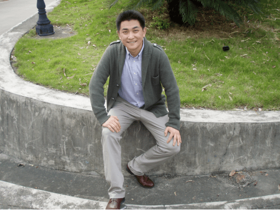 日军将领小西行长:白文显国家一级演员参演广播剧,舞台剧,电影,译制片