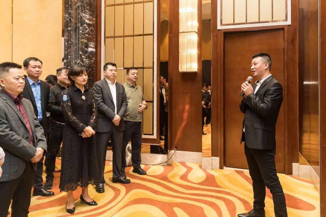 会议开始前,博西东南大区总经理王振飞在致辞中向五星电器表达了真挚