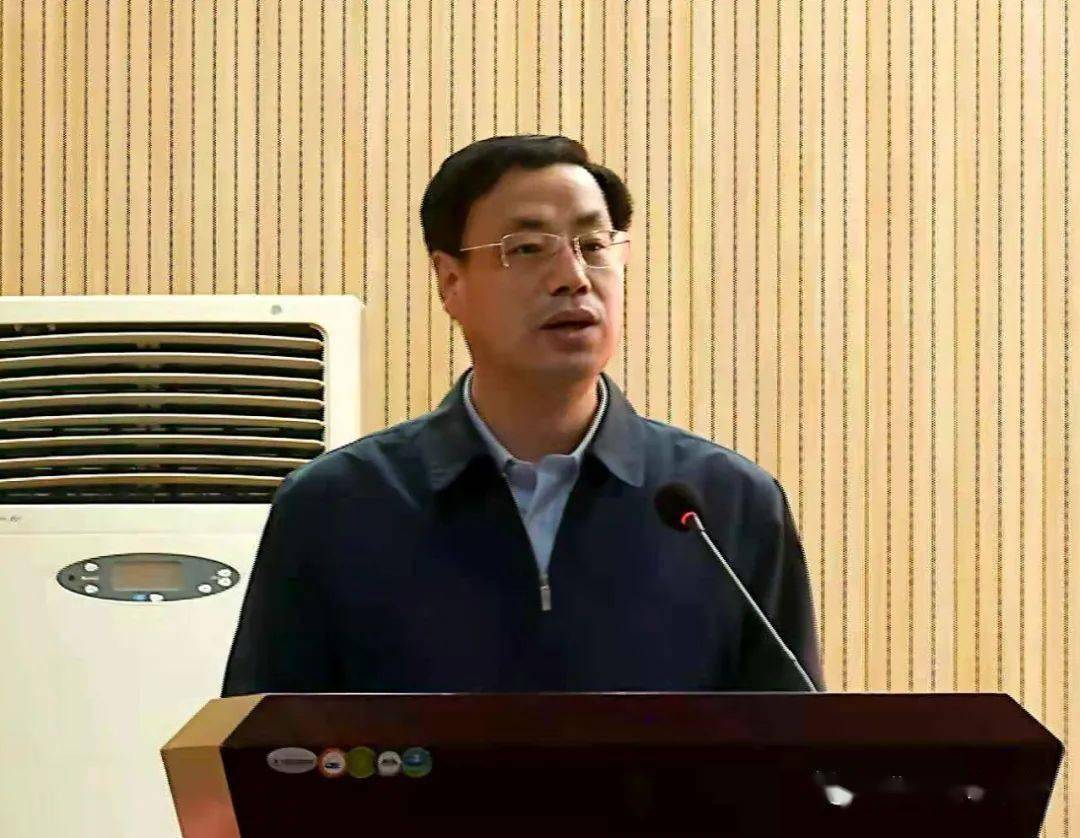 深州中学贺永帅校长致欢迎辞