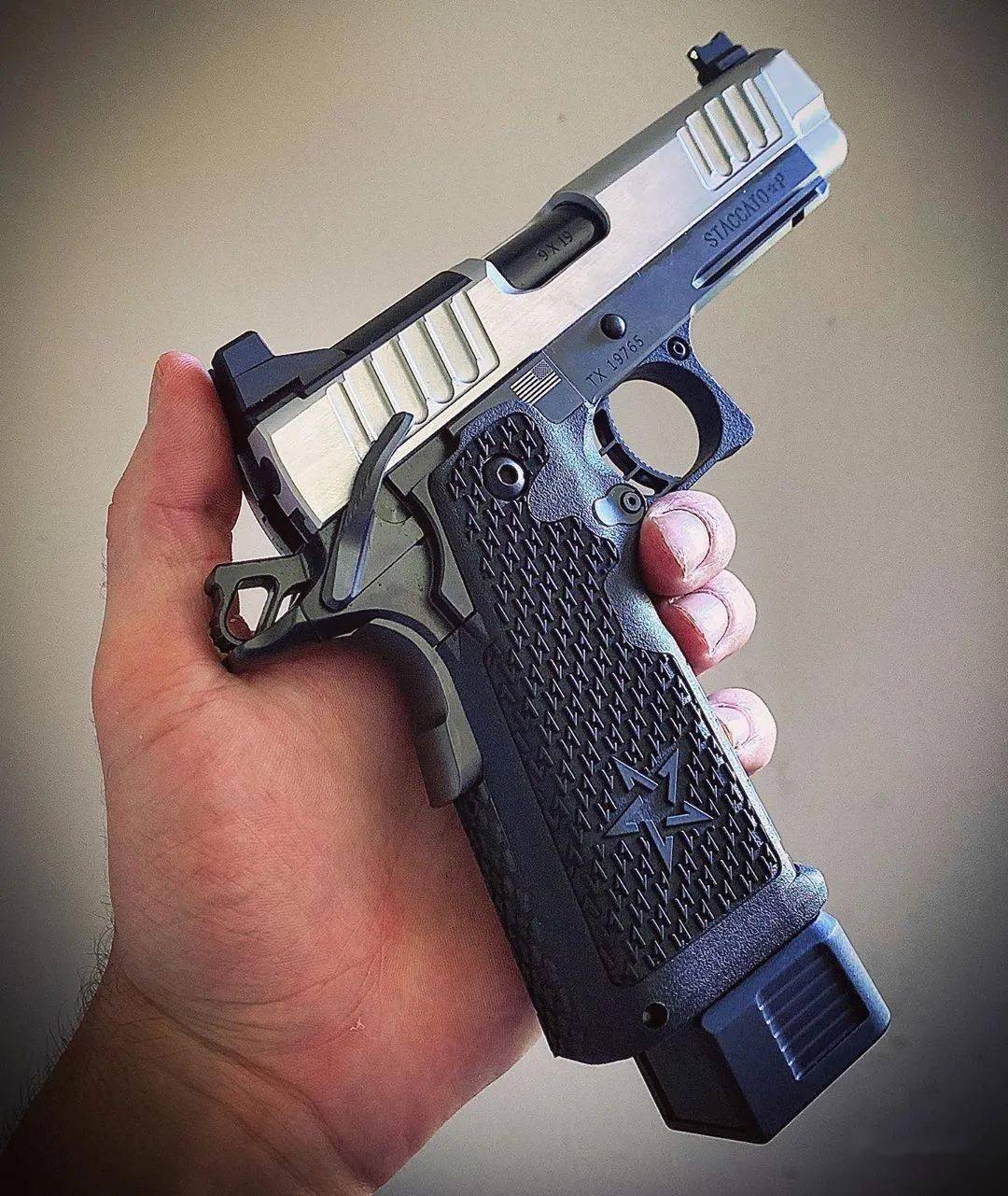 短粗硬sti公司staccato系列手枪图集