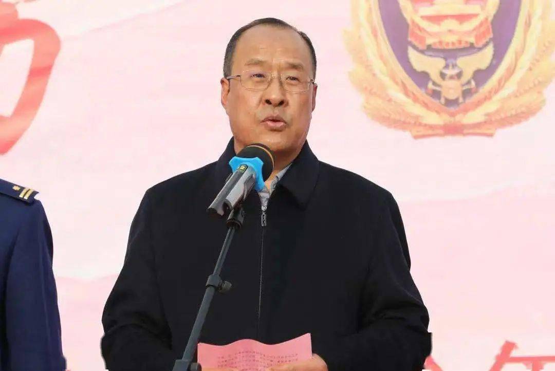 就进一步做好消防安全工作,王锁奎副书记指出:各单位,各级人员要充分