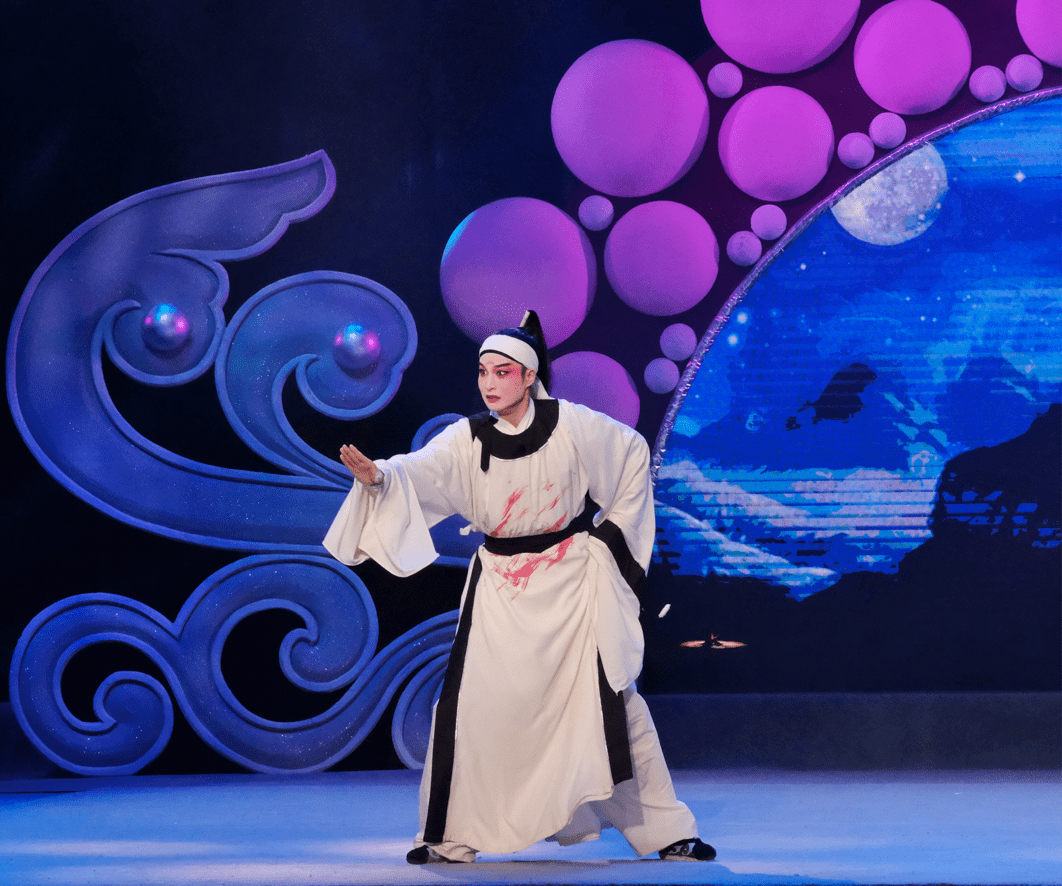 市婺剧中心喜报频传!两位青年演员分别摘得大奖_李忠