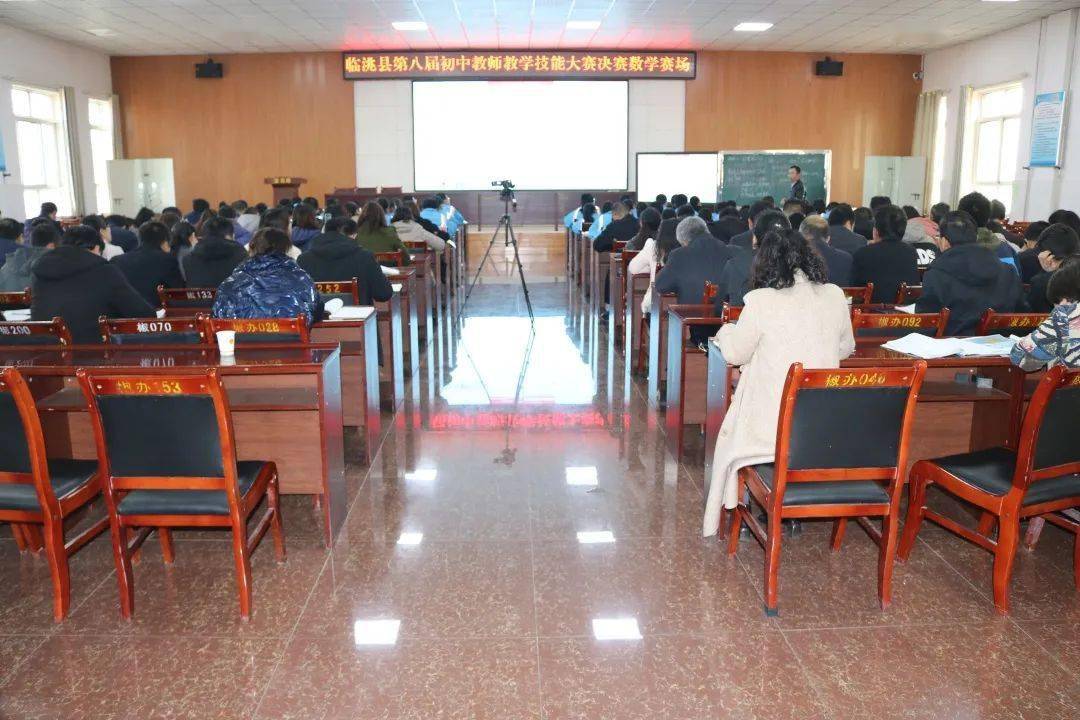 陇西三中部分领导教师来我校考察交流