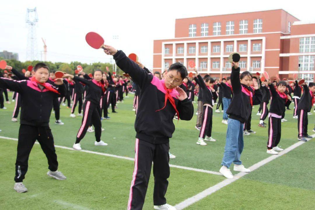 李堡镇中心小学乒乒乓乓乒乒乓乓