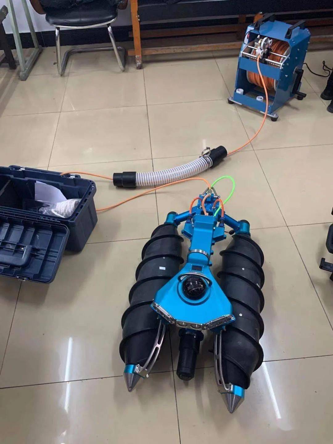 黑河排水管道检测请来机器人