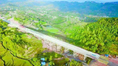 最新进展!营达高速铁山连接线建成这样了