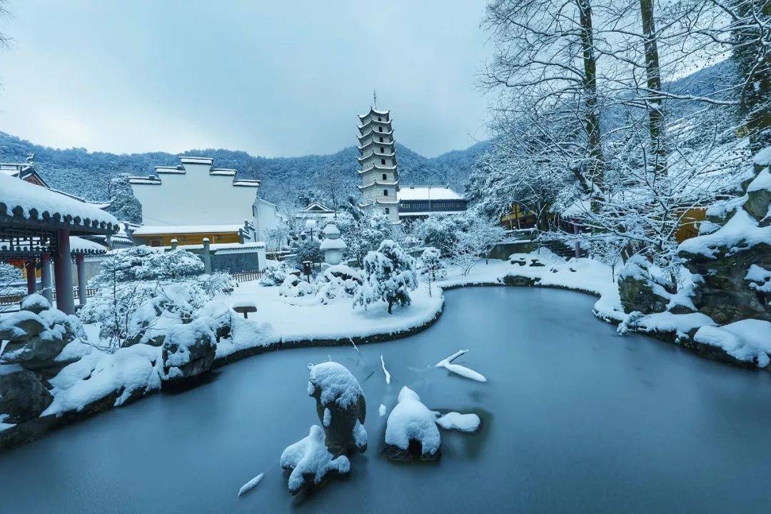 不仅是北京的雪来看看湖州安吉灵峰寺的雪景煮茶吧