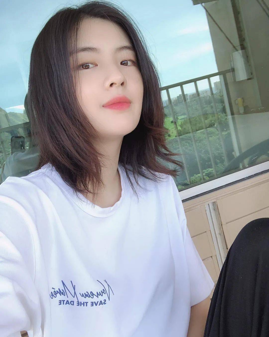 我把李先彬ins照片搬来了