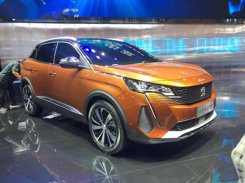 2020广州车展新款东风标致4008亮相