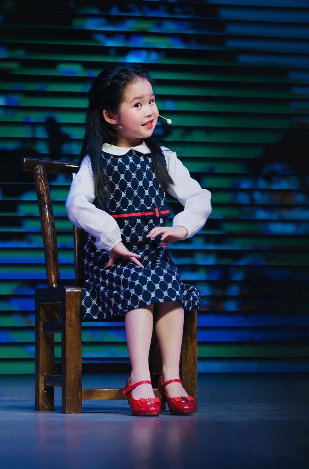 吴碧霞5岁的女儿春天首演常德丝弦唱响星城_手机搜狐网