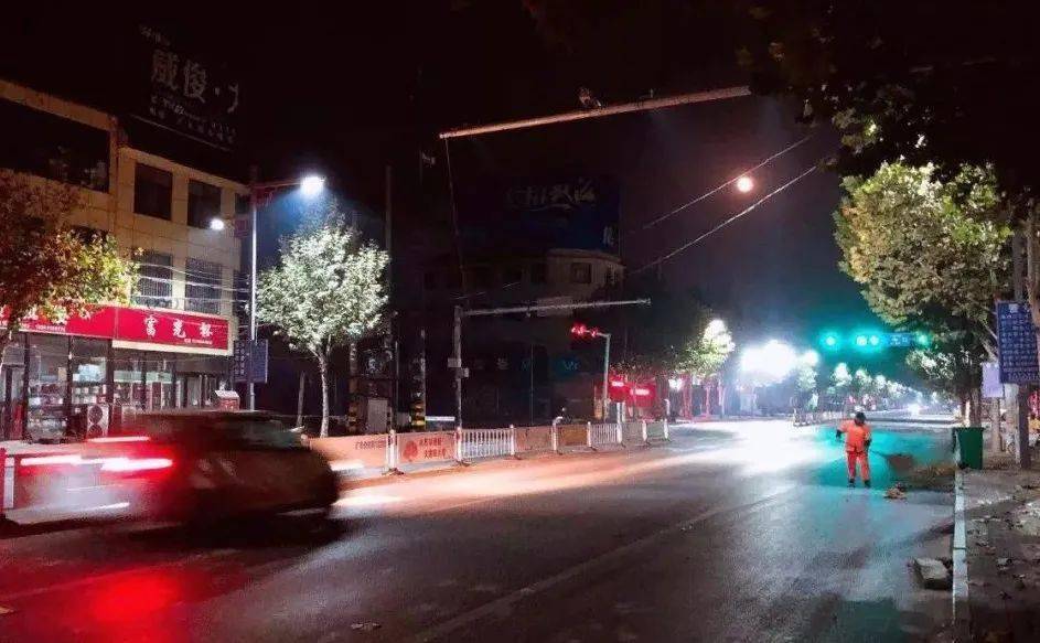 凌晨5点临清大街上发生的一幕