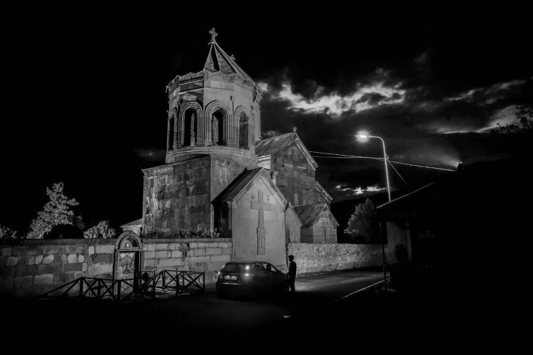 富士为什么仍旧有这么多人迷恋黑白