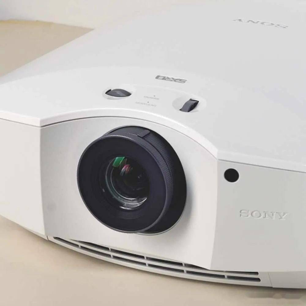 私人影院 | 登峰造极的1080p:sony vpl-hw79 投影机_索尼