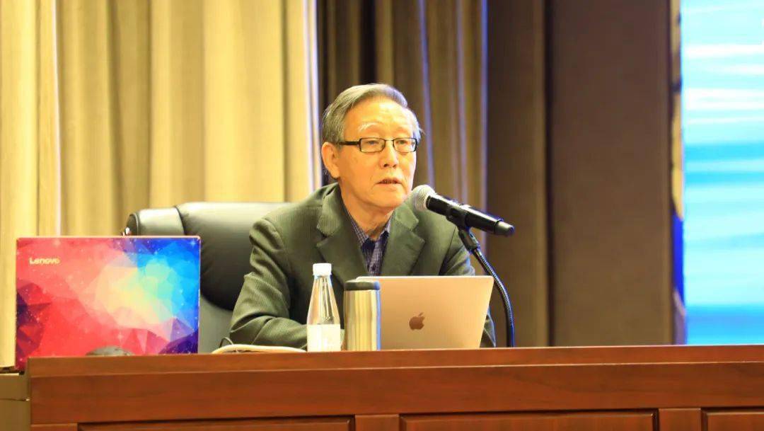 刘永才就信息化融合进行了专题讲座王连宝就新型城市市政基础设施智能