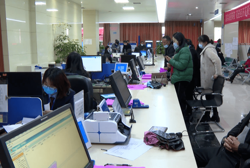 办事就上"豫事办"!叶县累计注册用户近20万人_行政服务中心