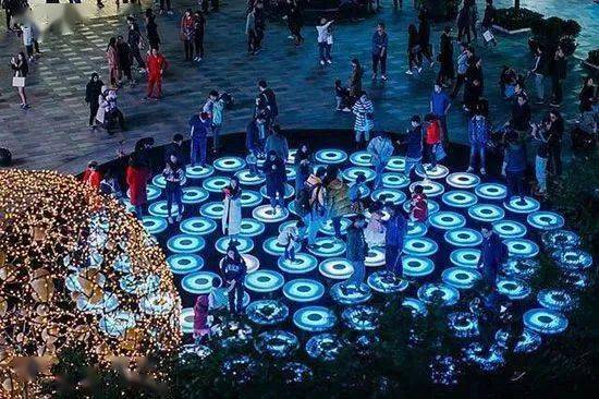 国际文创灯光研究院智能交互式数字灯光装置艺术