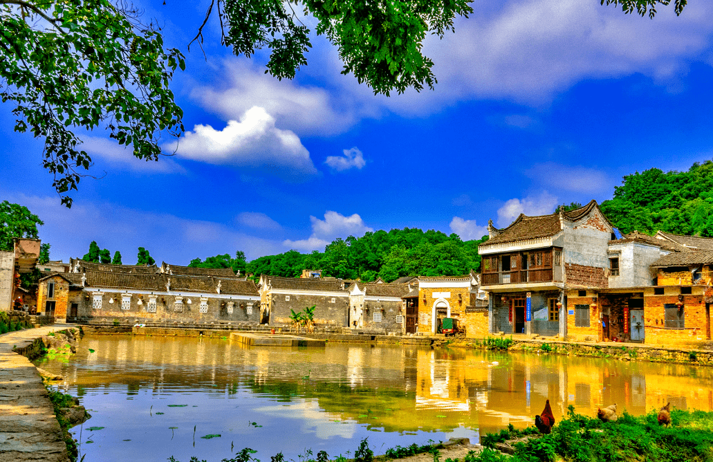 新田龙家大院