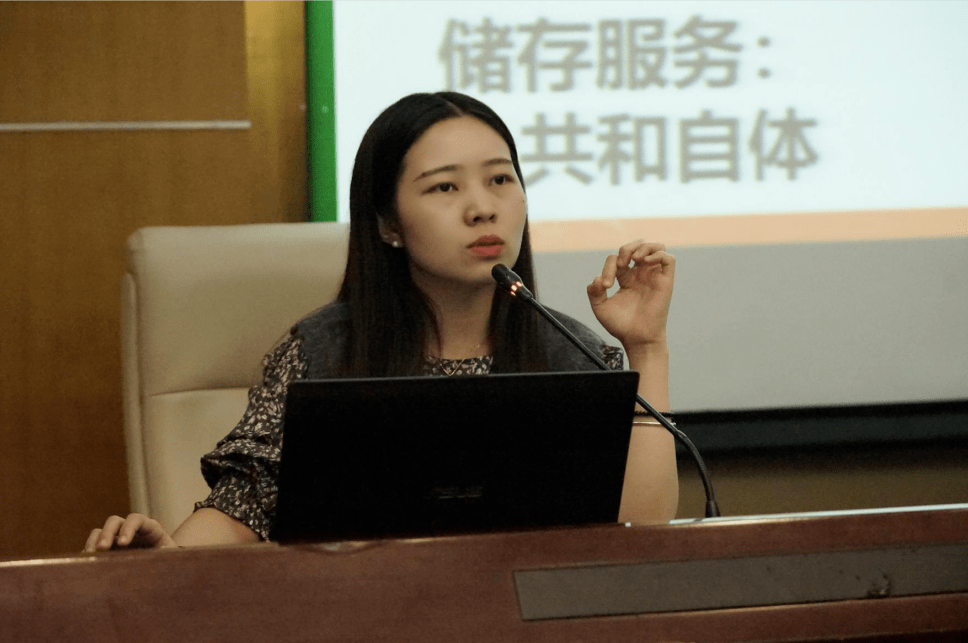 此次宣讲会我们有幸邀请到广州献血中心采集部陈晓文医生和林慧希医生