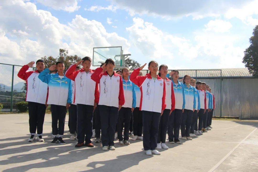 队列队形展风采广播体操强素质固东中学成功举行队列队形广播体操比赛