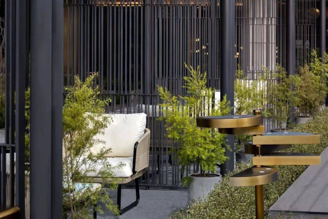 架空层该怎样设计?中国五大地产商对于架空层的策略