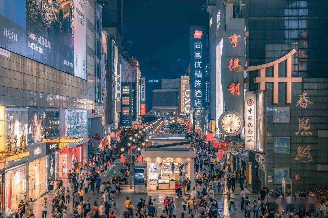 "知春闻熙"摄影展呈现魅力视界_春熙路