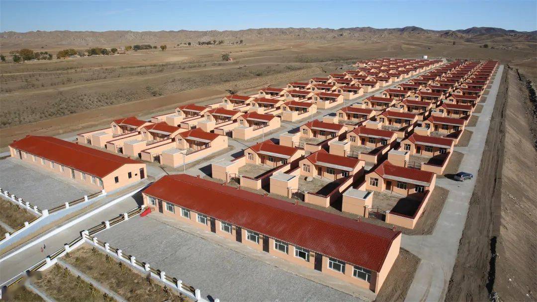 固阳县永和公改造前后航拍对比固阳县沙陀国村鸟瞰改造前后对比固阳县