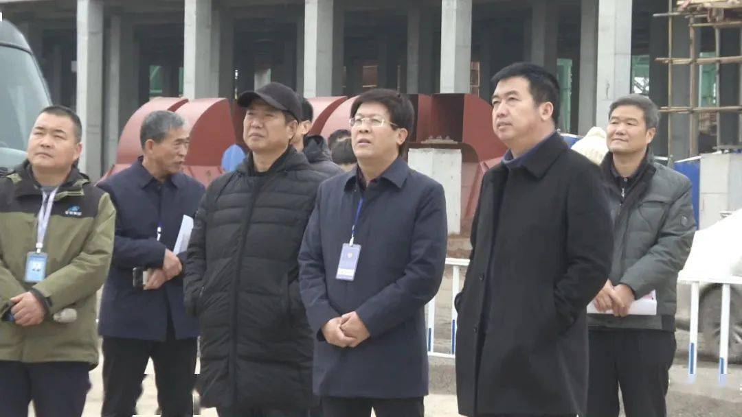 大家一路走一路看,康揭淮,委员们都认真听取相关