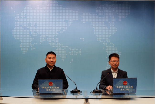 娄底市信访局党组书记局长曾晚生做客市人民政府门户网站在线访谈