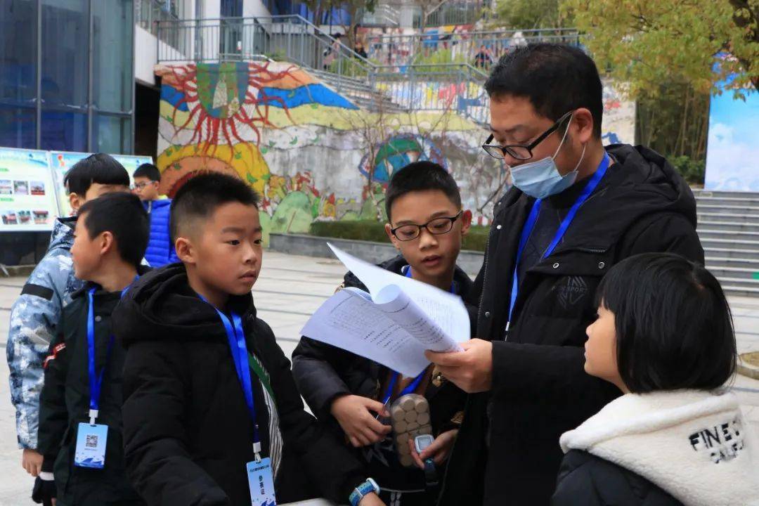 綿陽市少年宮,江油市實驗學校,江油市花園小學等單位選送參