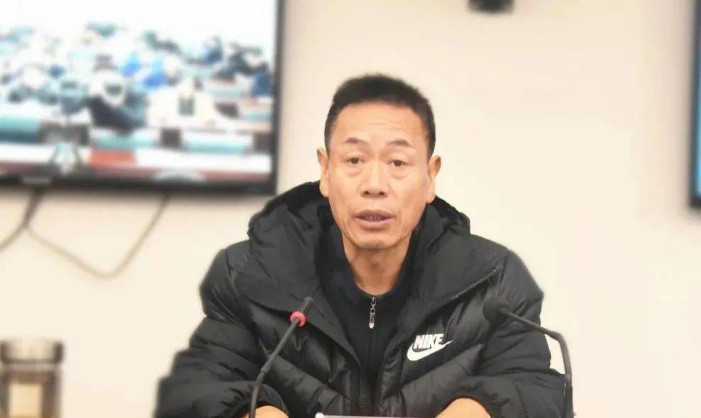 杨淞强调加强组织领导确保村社区换届工作圆满完成