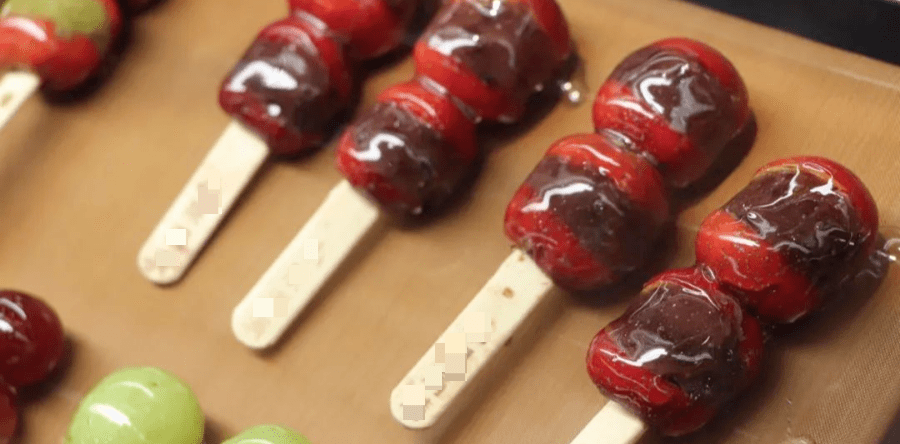 打卡咬一口嘎嘣脆的冰糖葫芦来袭一次多口味吃到大满足