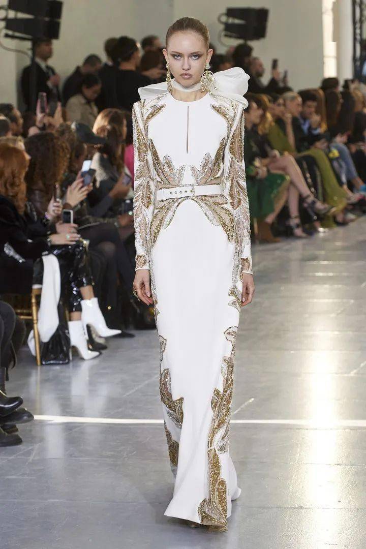 设计师eliesaab艾莉萨博一个为女人而生的男人以奢华高贵优雅迷人的