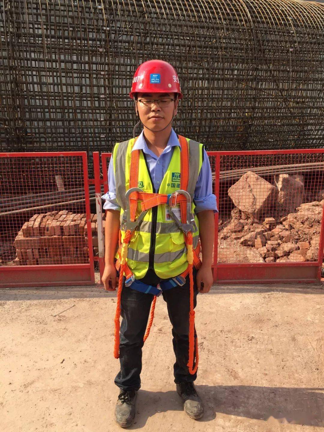 难得的地标工程施工现场观摩照片160张能学多少就看你的领悟力了