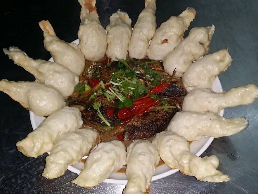 句容观察句容美食之路蹒跚却坚定
