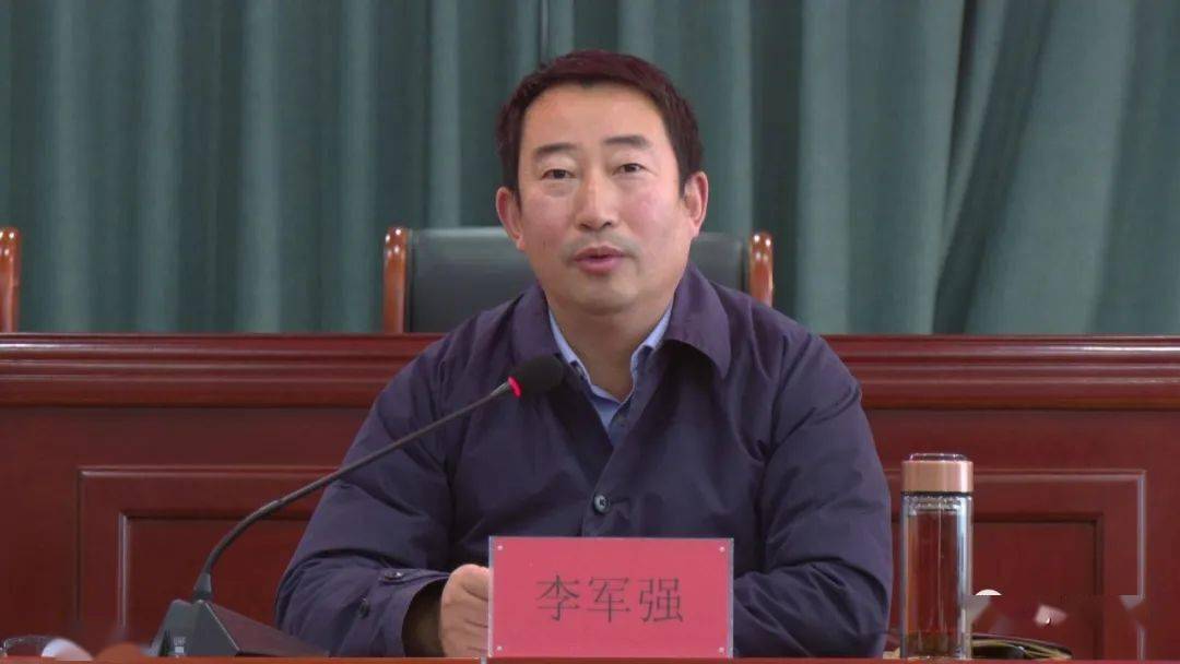 沧县县委宣讲团副团长,县长李军强到杜生镇宣讲党的十九届五中全会