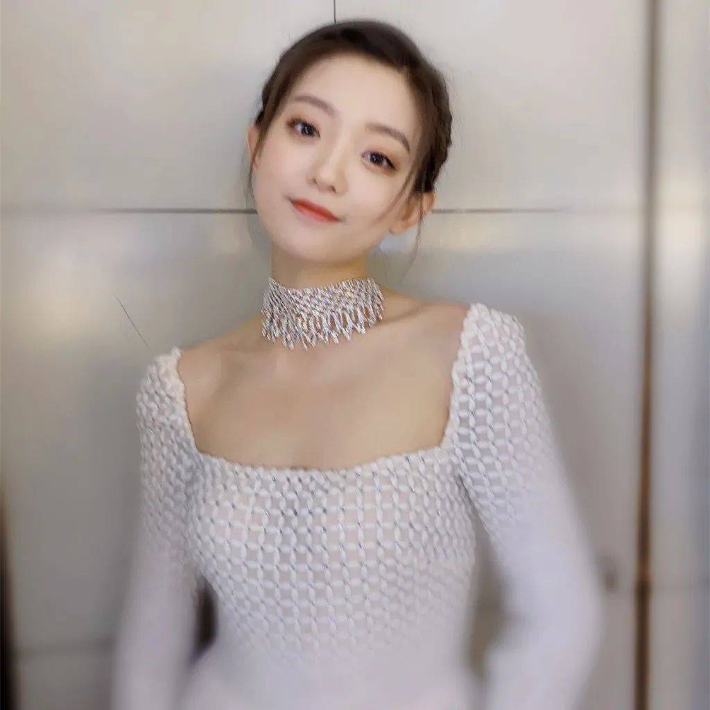 【微信头像】罗予彤