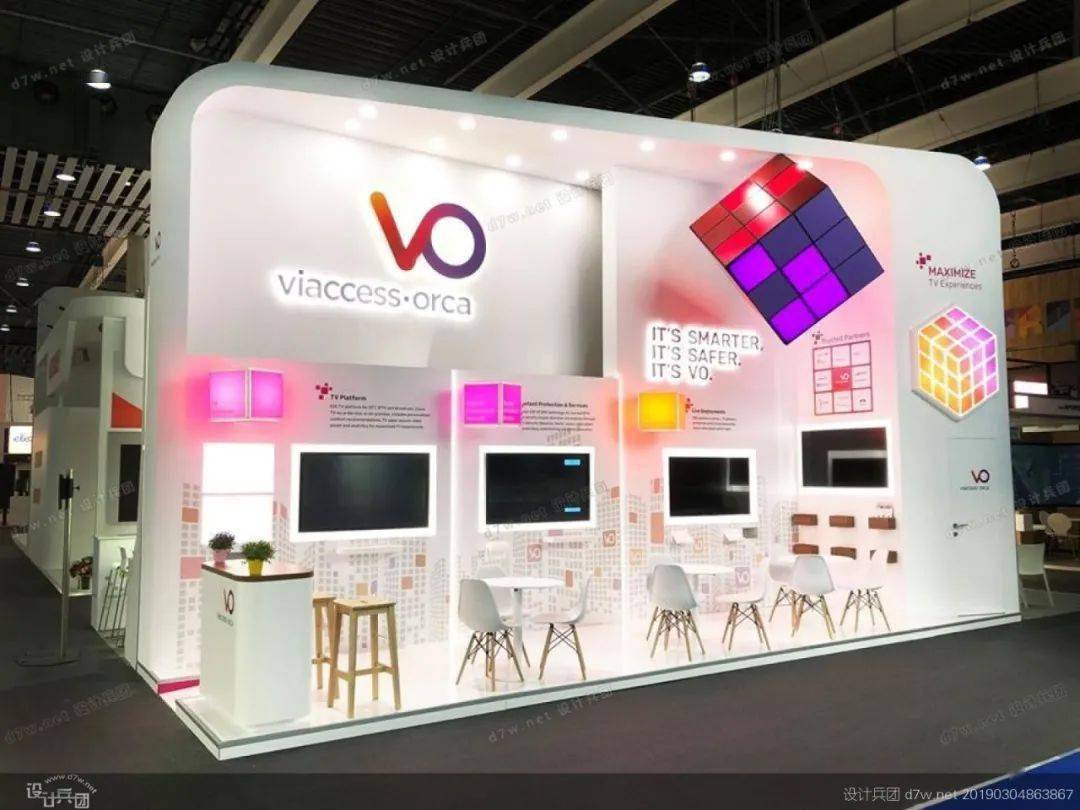 简单精致33个一面墙展台设计灵感图库